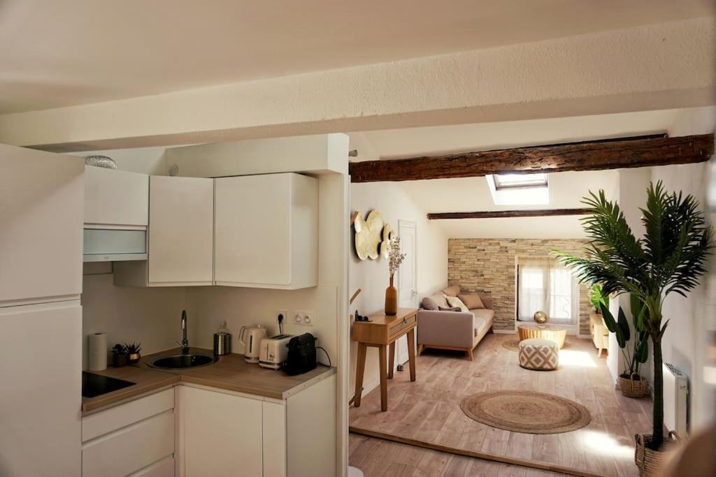 Emplacement N°1+terrasse Vue+cite+trivalle+clim Apartment Carcassonne